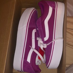 Vans ward platform size 7.5 fuchsia